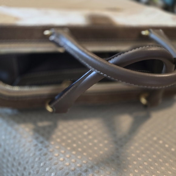 Loewe - Picture 9 of 15